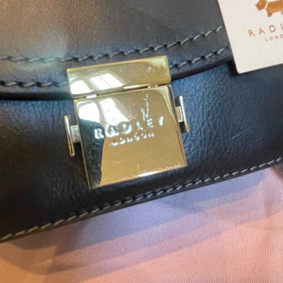 Radley London Lavender Lane medium flap over crossbody, NWT - Picture 2 of 14